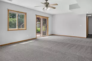 206 Hunters Ct, Eagle Lake, MN 56024 - Photo 17