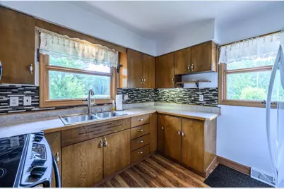 4007 Highway 5, Hibbing, MN 55746 - Photo 9