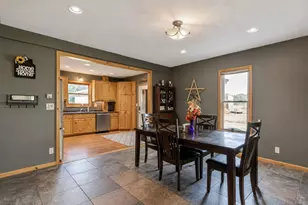 1024 Le Center St, Le Center, MN 56057 - Photo 9