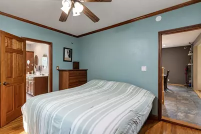 1024 Le Center Street, Le Center, MN 56057 - Photo 17