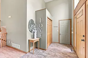 13525 Oakwood Dr, Rogers, MN 55374 - Photo 5