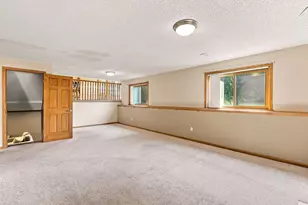 13525 Oakwood Dr, Rogers, MN 55374 - Photo 23