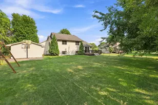 13525 Oakwood Dr, Rogers, MN 55374 - Photo 3