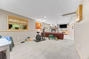 1869 White Oak Dr, Chaska, MN 55318 - Photo 19