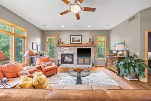 1869 White Oak Dr, Chaska, MN 55318 - Photo 7