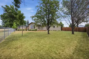 3950 10th St N, Fargo, ND 58102 - Photo 27