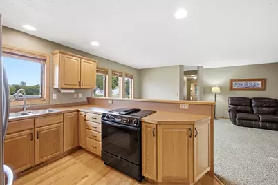 3950 10th Street N, Fargo, ND 58102 - Photo 9