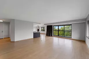 2885 Knox Ave S, Minneapolis, MN 55408 - Photo 3