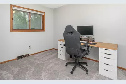 7875 44th Street Court N, Oakdale, MN 55128 - Photo 19