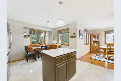 2194 Jennifer Court, North Saint Paul, MN 55109 - Photo 11
