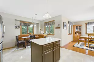 2194 Jennifer Ct, North Saint Paul, MN 55109 - Photo 11