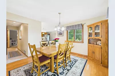 2194 Jennifer Court, North Saint Paul, MN 55109 - Photo 5