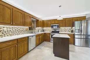 2194 Jennifer Ct, North Saint Paul, MN 55109 - Photo 9