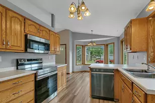 33 8th Avenue N, Waite Park, MN 56387 - Photo 7