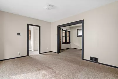 971 Lawson Avenue E, Saint Paul, MN 55106 - Photo 5
