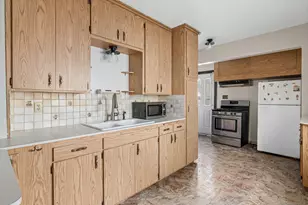 971 Lawson Ave E, Saint Paul, MN 55106 - Photo 9