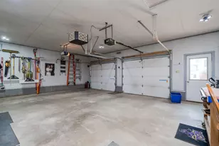 303 N Market St, Janesville, MN 56048 - Photo 37