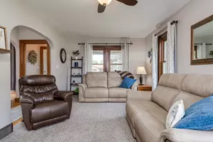 303 N Market St, Janesville, MN 56048 - Photo 11