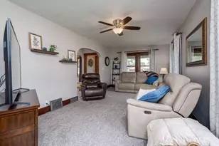 303 N Market St, Janesville, MN 56048 - Photo 9