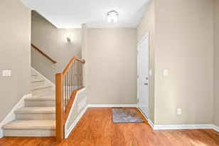 7745 Madelyn Creek Dr, Victoria, MN 55386 - Photo 9