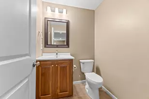 7745 Madelyn Creek Dr, Victoria, MN 55386 - Photo 15