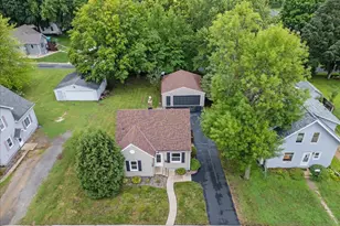 725 4th Ave SW, Hutchinson, MN 55350 - Photo 17