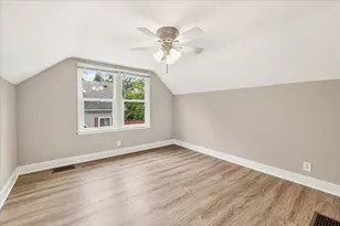 725 4th Ave SW, Hutchinson, MN 55350 - Photo 9