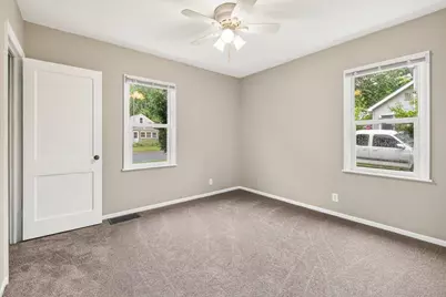 725 4th Avenue SW, Hutchinson, MN 55350 - Photo 7