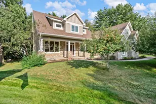 380 Sioux Lookout, Lino Lakes, MN 55014 - Photo 3