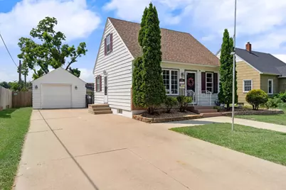 302 16th Street SE, Austin, MN 55912 - Photo 3