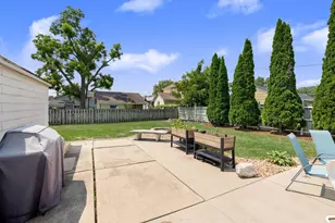 302 16th St SE, Austin, MN 55912 - Photo 33