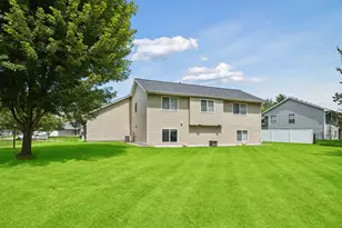 17532 Freeport Way, Farmington, MN 55024 - Photo 33