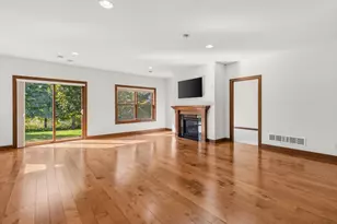 5501 Fernbrook Ln N, Plymouth, MN 55446 - Photo 29