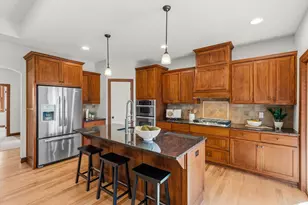 5501 Fernbrook Ln N, Plymouth, MN 55446 - Photo 15