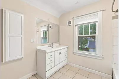 1019 Sherburne Avenue, Saint Paul, MN 55104 - Photo 15