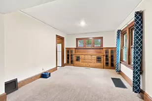 1019 Sherburne Ave, Saint Paul, MN 55104 - Photo 7