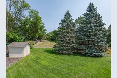 7926 Chesshire Lane N, Maple Grove, MN 55311 - Photo 29