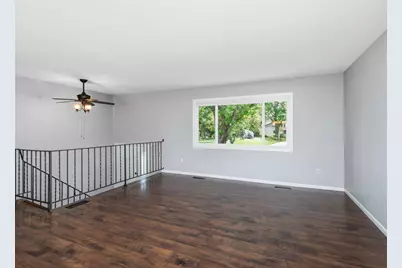 7926 Chesshire Lane N, Maple Grove, MN 55311 - Photo 7