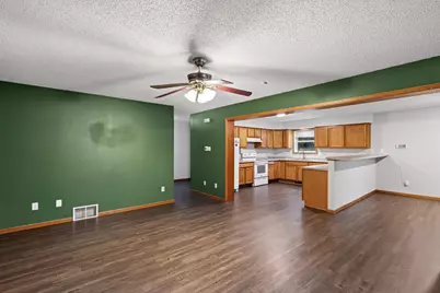 2321 Lyndale Avenue N, Minneapolis, MN 55411 - Photo 9