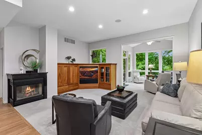 9377 Libby Lane, Eden Prairie, MN 55347 - Photo 5