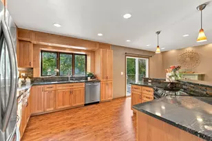 4317 Briarwood Ln, Minnetonka, MN 55343 - Photo 15