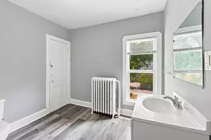 2410 James Ave N, Minneapolis, MN 55411 - Photo 29