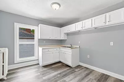 2410 James Avenue N, Minneapolis, MN 55411 - Photo 15
