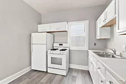 2410 James Avenue N, Minneapolis, MN 55411 - Photo 9