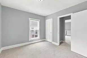 2410 James Ave N, Minneapolis, MN 55411 - Photo 17