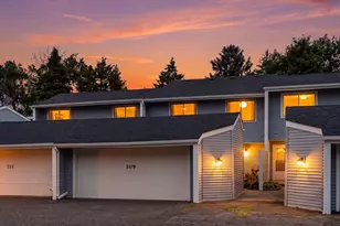 109 Canabury Ct, Little Canada, MN 55117 - Photo 1