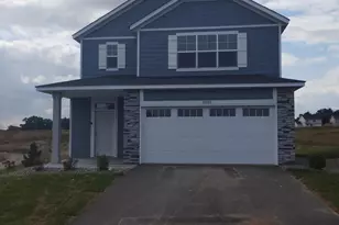 10592 Goodview Ave S, Cottage Grove, MN 55016 - Photo 1