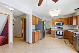 17428 Horseshoe Way, Lakeville, MN 55044 - Photo 7