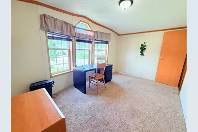 2204 Mockingbird Place NW, Stewartville, MN 55976 - Photo 13
