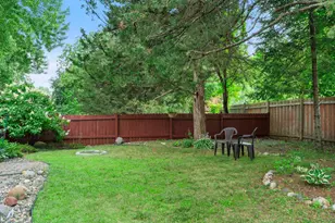 1820 Slater Ln, Burnsville, MN 55337 - Photo 41